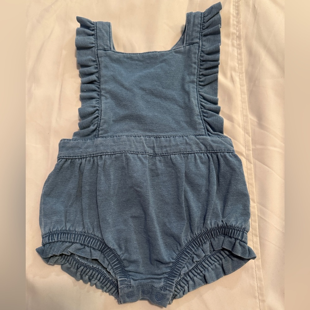 Baby Cat & Jack Chambray Ruffle Romper – 6–9 Months (NWT)